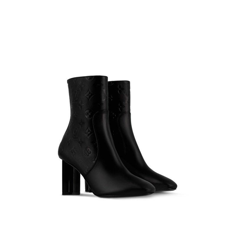 Silhouette Ankle Boot - Image 1